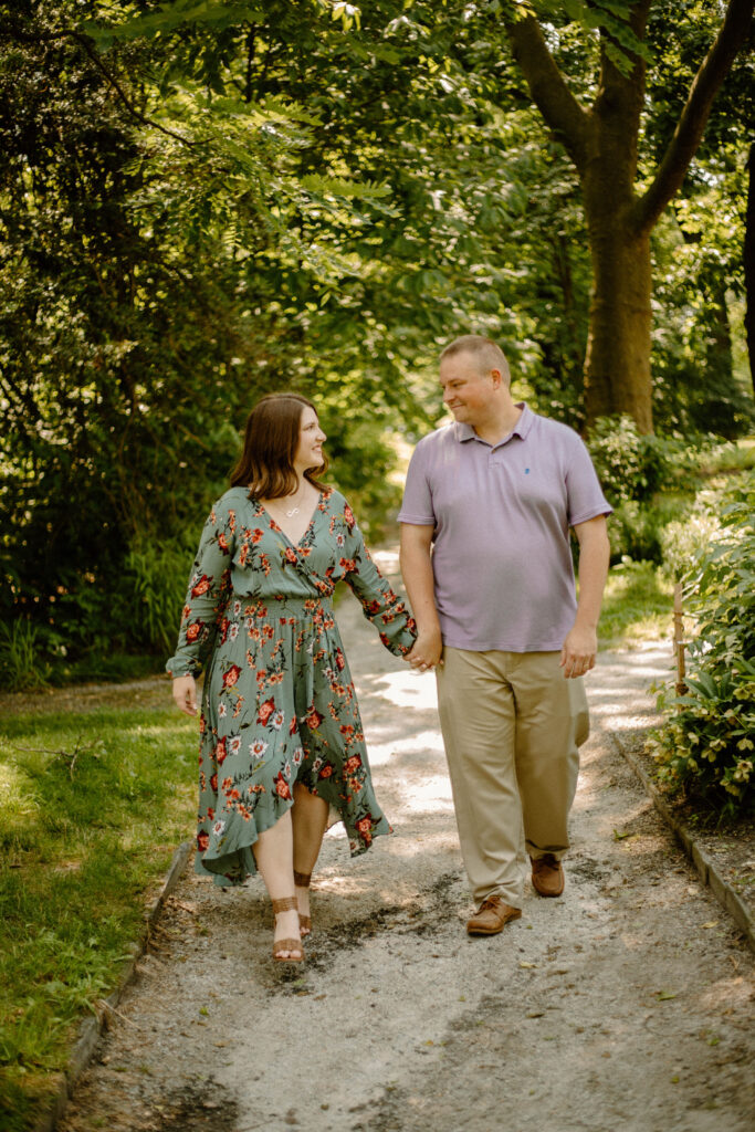 Photograph by Kayla Neveil Photograph, a Philadelphia wedding photographer, Philadelphia engagement photographer. A blog post about amazing spots for engagement photos in Philadelphia. An engagement photo taken in Batram's Garden