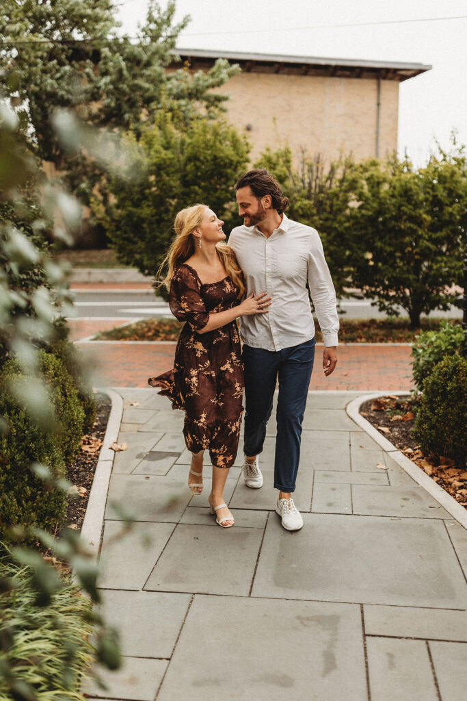 romantic downtown engagement photos