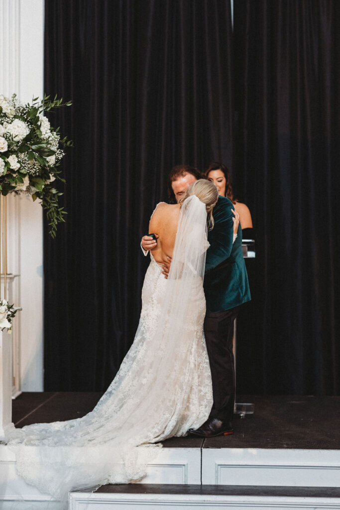 elegant and intimate wedding ceremony at the downtown club in philadelphia